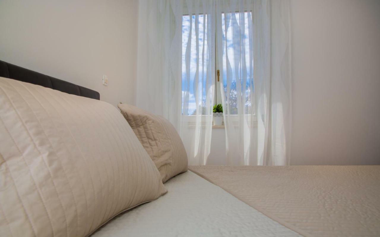 Apartments Victoria Dubrovnik Bagian luar foto