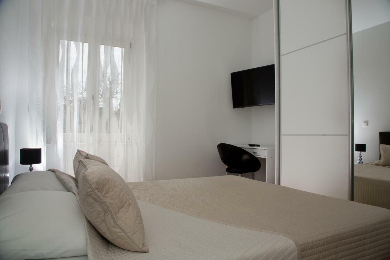 Apartments Victoria Dubrovnik Bagian luar foto