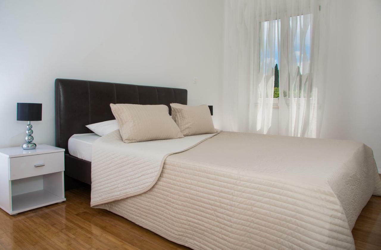 Apartments Victoria Dubrovnik Bagian luar foto