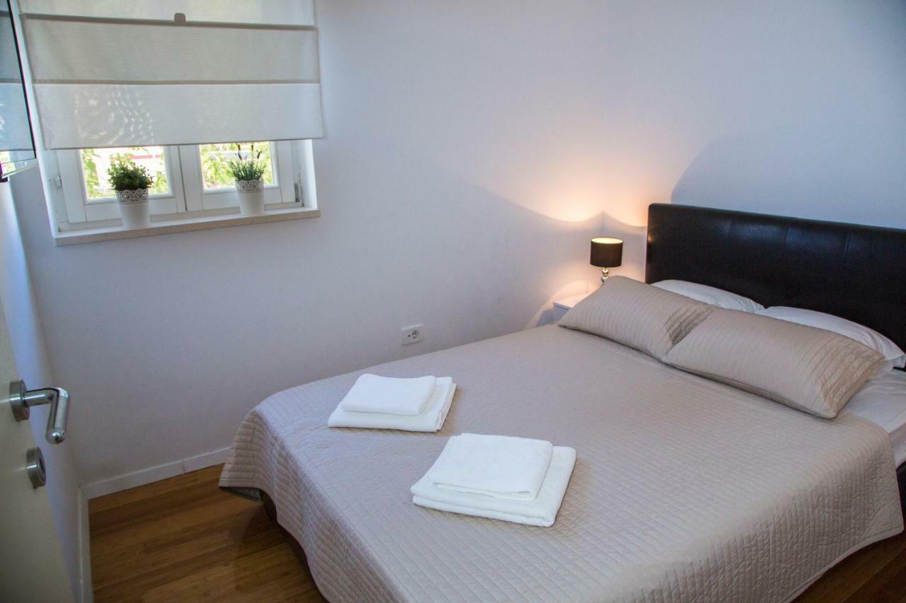 Apartments Victoria Dubrovnik Bagian luar foto