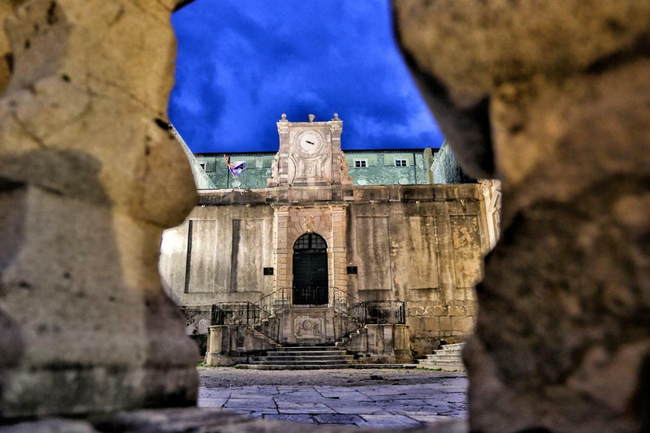 Apartments Victoria Dubrovnik Bagian luar foto